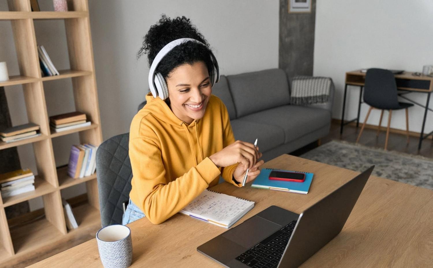 MRCP candidate revising acid-base compensation on a laptop at home